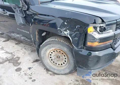 2018 Chevrolet Silverado 1500 Custom z USA, uszkodzony, nr VIN 1GCVKPEH0JZ353231